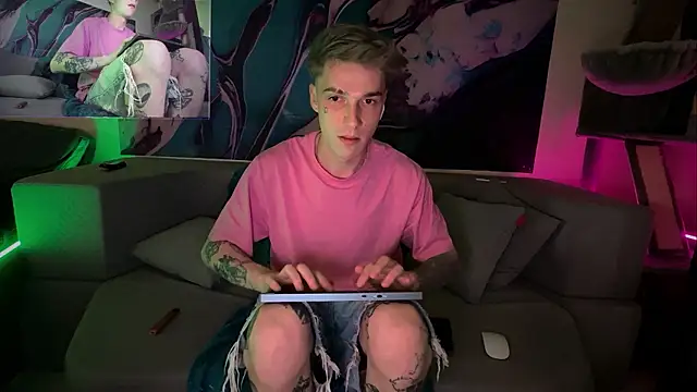 davesinner's Webcam Show