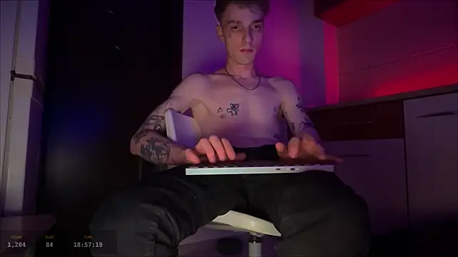 Pokazy przed kamerką – davesinner