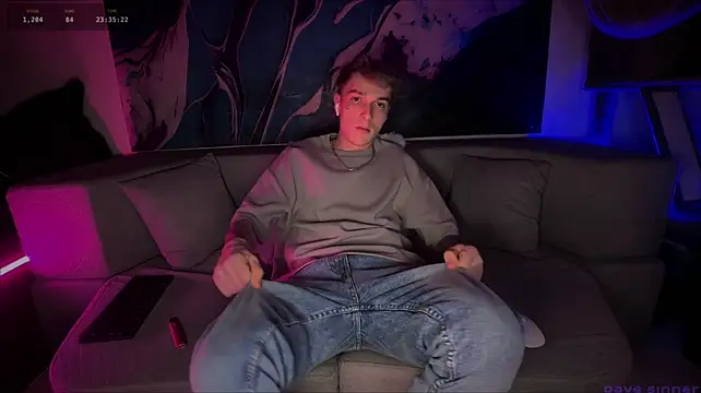 Show modela davesinner na web-kameri