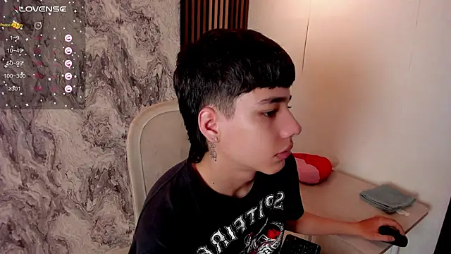 oblivion_deku's Webcam Show