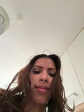 Chatroom XXX en direct de Lulei57