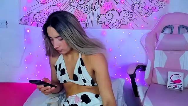 brihanna_cooper webkamerás műsora
