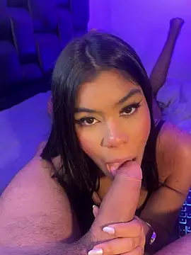 MiaSkylar Webcamshow