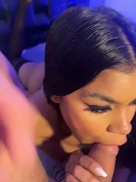 MiaSkylar's Webcam Show