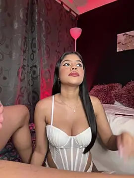 MiaSkylar 웹캠 쇼