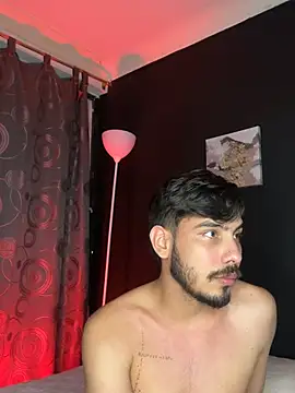 MiaSkylar – Naživo XXX chat