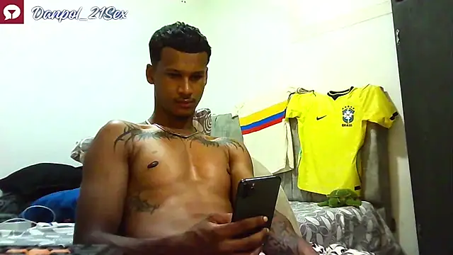 Show de Danpol_21sex na webcam