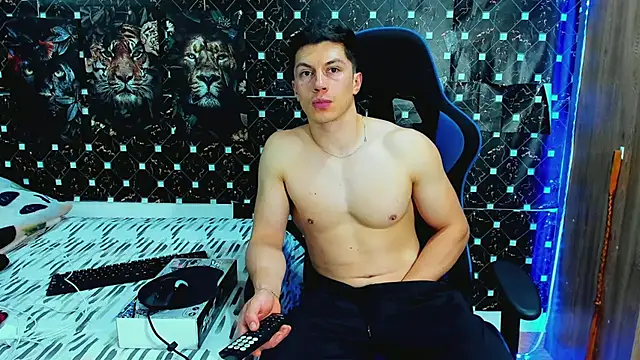 javiersexymann 现场XXX聊天