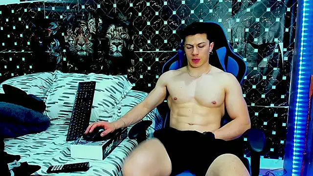 แชท XXX สดของ javiersexymann