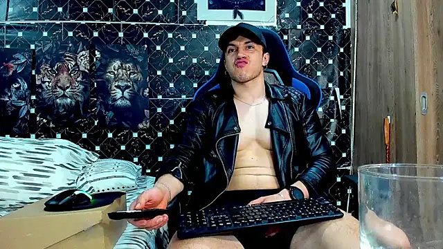javiersexymann Adlı Modelin Web Kamerası Şovu