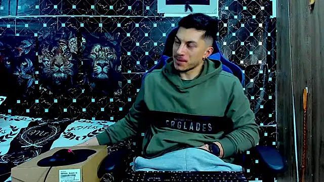 javiersexymann Adlı Modelin Web Kamerası Şovu