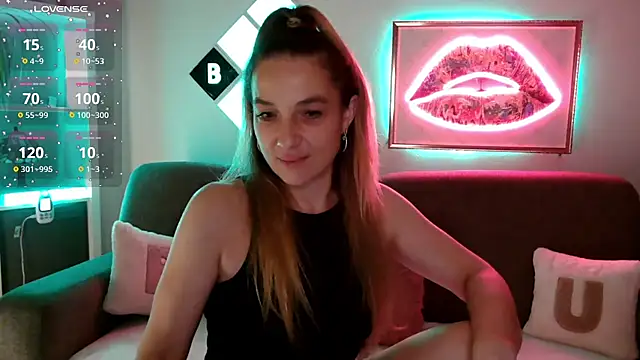 BellaXundXUwe Pertunjukan Webcam