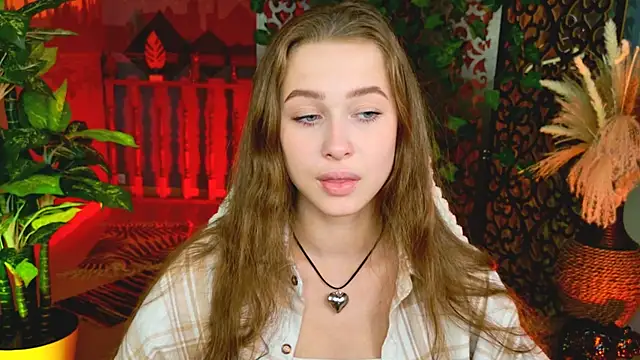 ArielSykes Adlı Modelin Canlı XXX Sohbeti