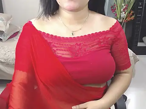 Ridiha_Pari 即時 XXX 聊天