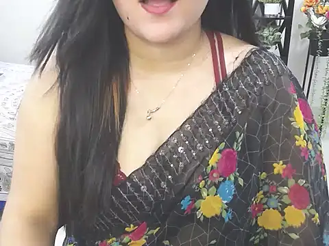 Ridiha_Pari élő XXX-chatje