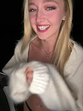 emilypeperoni webkamerás műsora