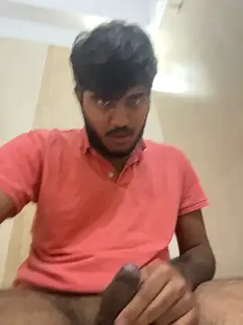 Chat +18 de hotboy_hyd1 ao vivo
