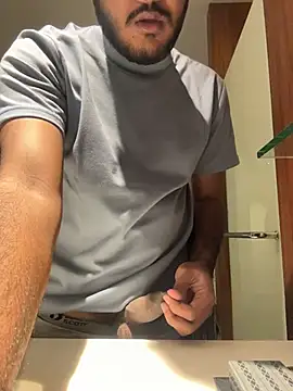hotboy_hyd1 Adlı Modelin Web Kamerası Şovu