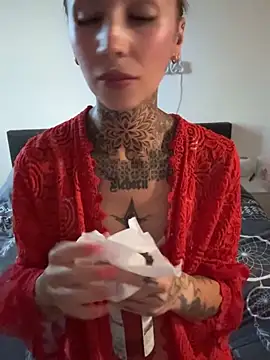 عرض  كام LunaXmilo