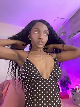 Keirahartz webcam show