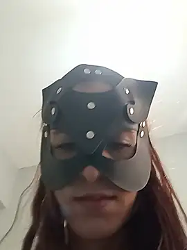 Alevsiz Adlı Modelin Canlı XXX Sohbeti