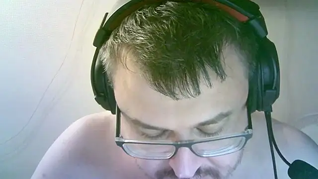 Chat +18 de SirAbuser ao vivo