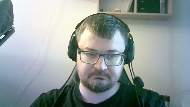 SirAbuser Chat XXX in diretta