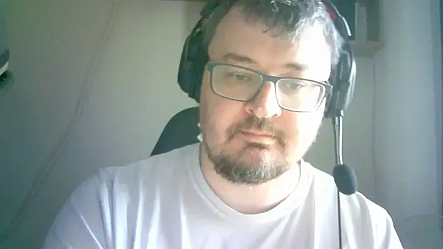 Pokazy przed kamerką – SirAbuser