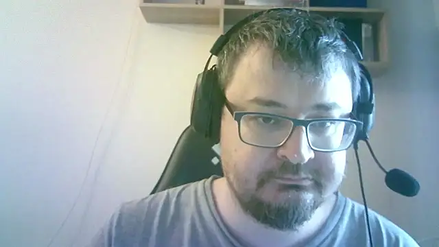 SirAbuser Chat XXX in diretta