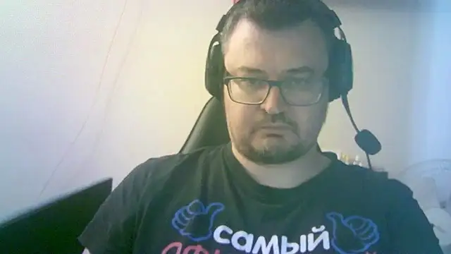 Chat +18 de SirAbuser ao vivo