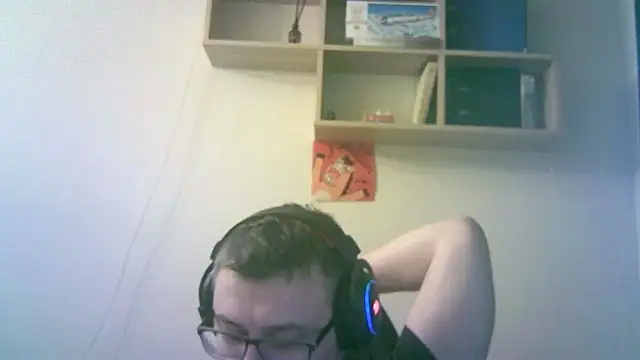 SirAbuser Show in webcam