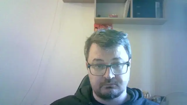 Pokazy przed kamerką – SirAbuser