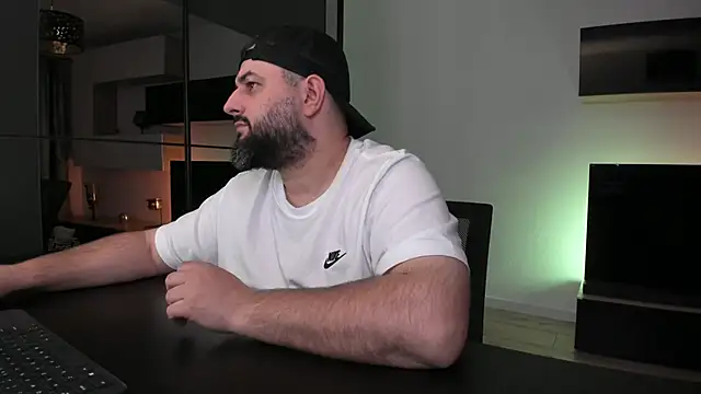 DravenPeak's Webcam Show