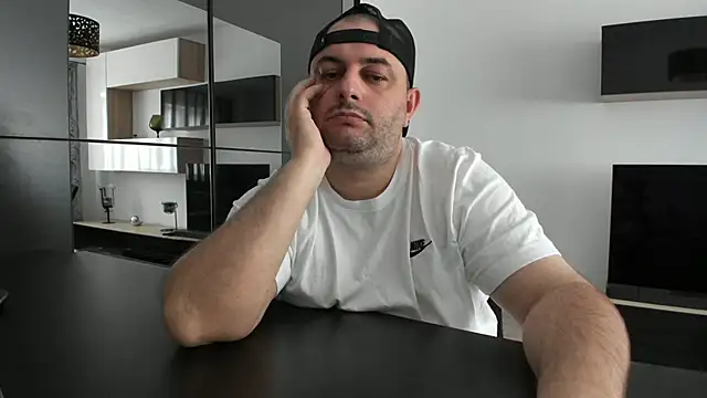 Webkamerová show DravenPeak