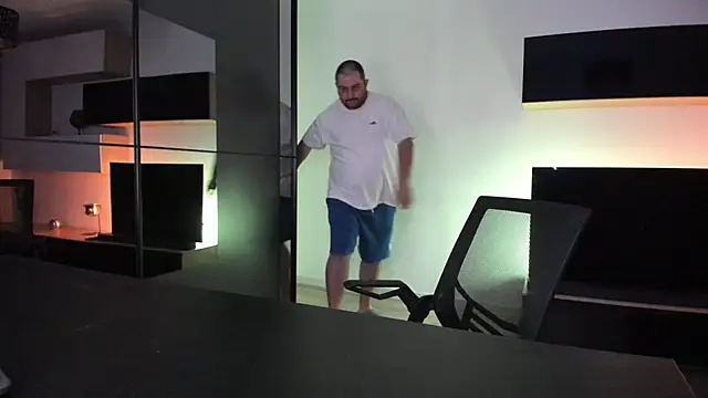 DravenPeak's Webcam Show