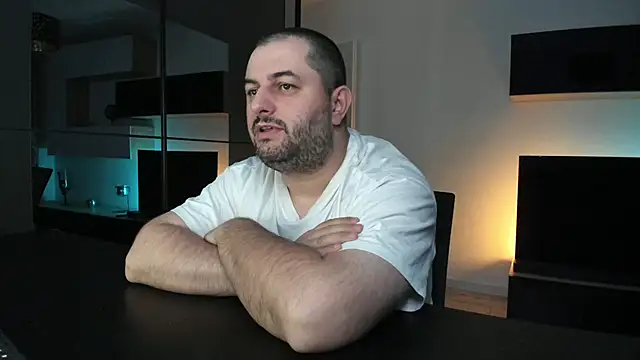 DravenPeak's Webcam Show