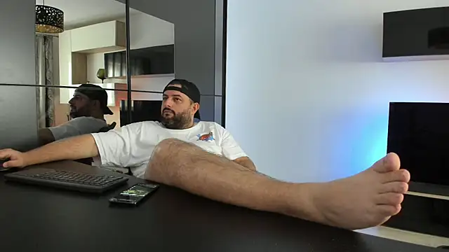 Chat +18 de DravenPeak ao vivo