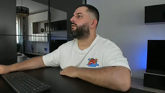 Chat XXX ao vivo de DravenPeak