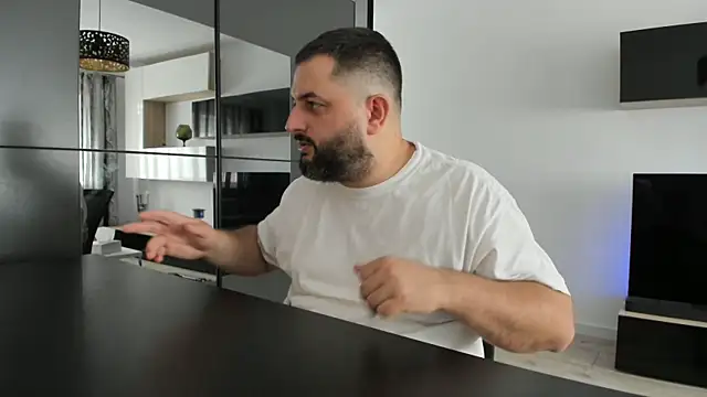 DravenPeak Show in webcam