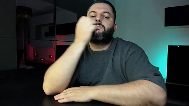 DravenPeak's Webcam Show