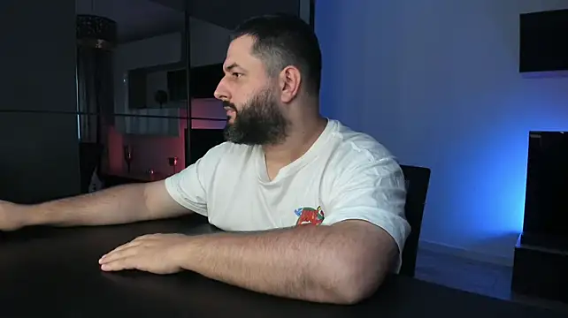 Chat +18 de DravenPeak ao vivo