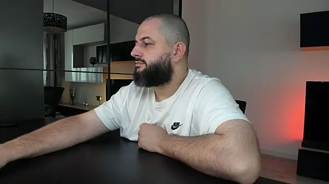 DravenPeak Adlı Modelin Web Kamerası Şovu