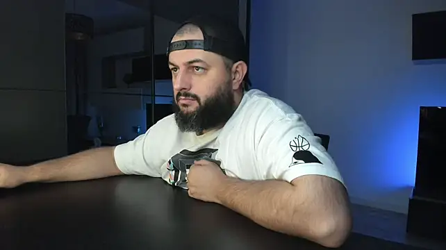 DravenPeak Show in webcam