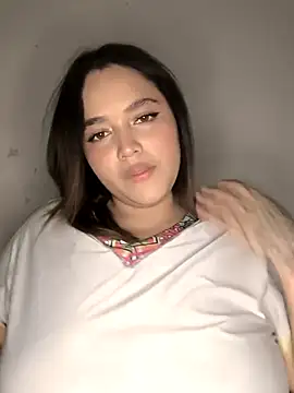 butterfly777_ Chat XXX in diretta