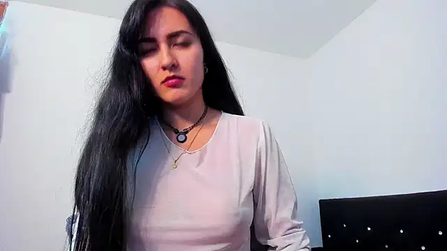 77Neferkitty77 Chat XXX in diretta