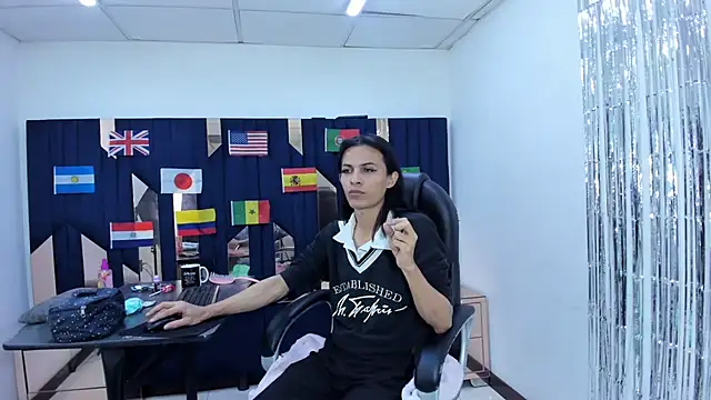 Aisha_hotts777 Webcam-Show
