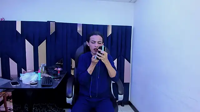 Aisha_hotts777: вебкам-шоу