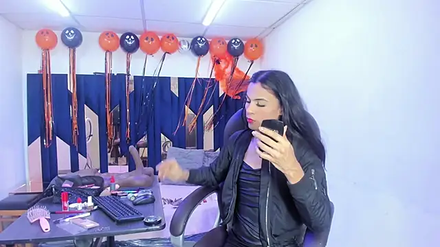 Show Webcam de Aisha_hotts777