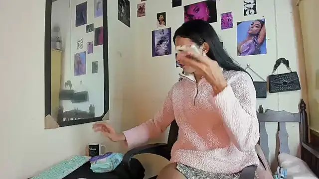 Aisha_hotts777 – Kamerová šou