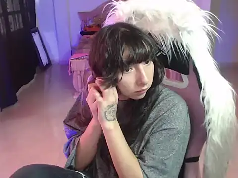 ScarlettShirahoshi's Webcam Show